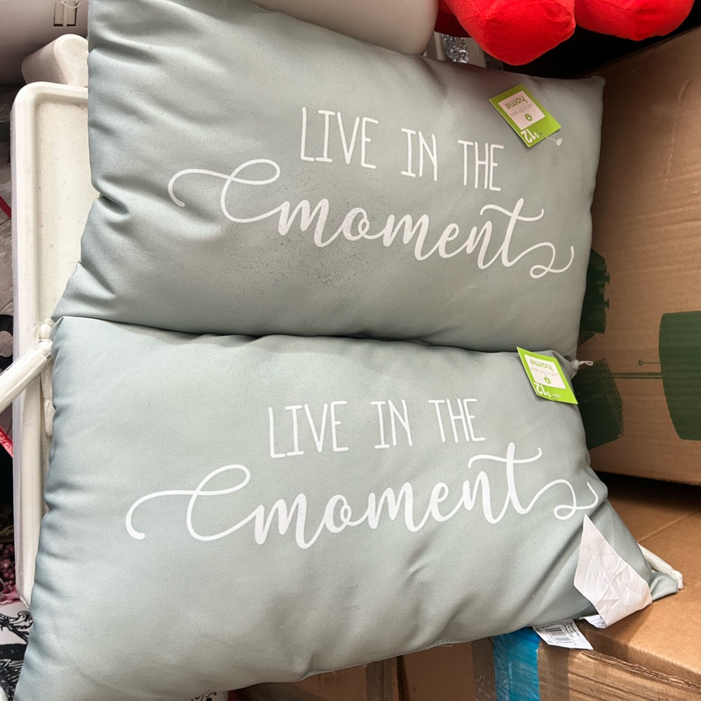 Decorative pillows
